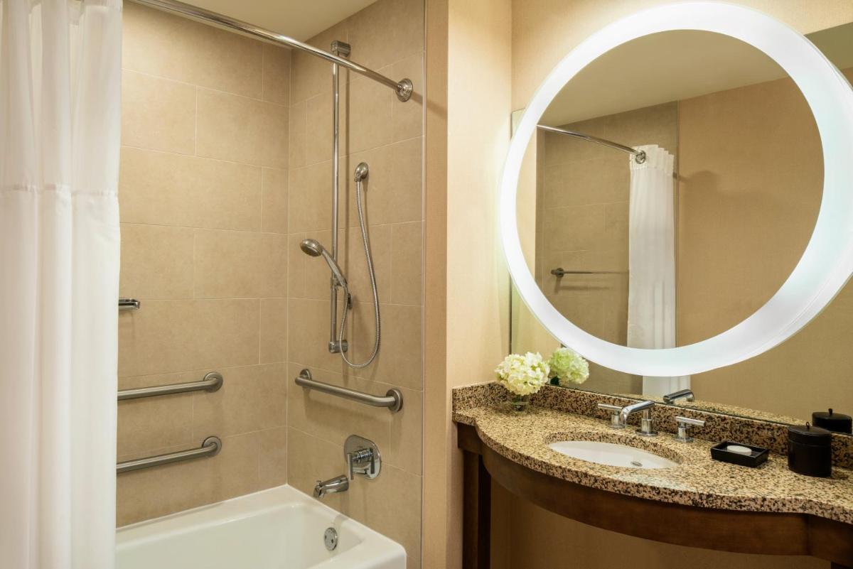 Hyatt Regency Orlando - Housity
