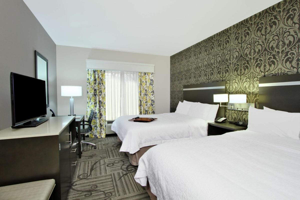 Hampton Inn & Suites Columbus/University Area - Housity