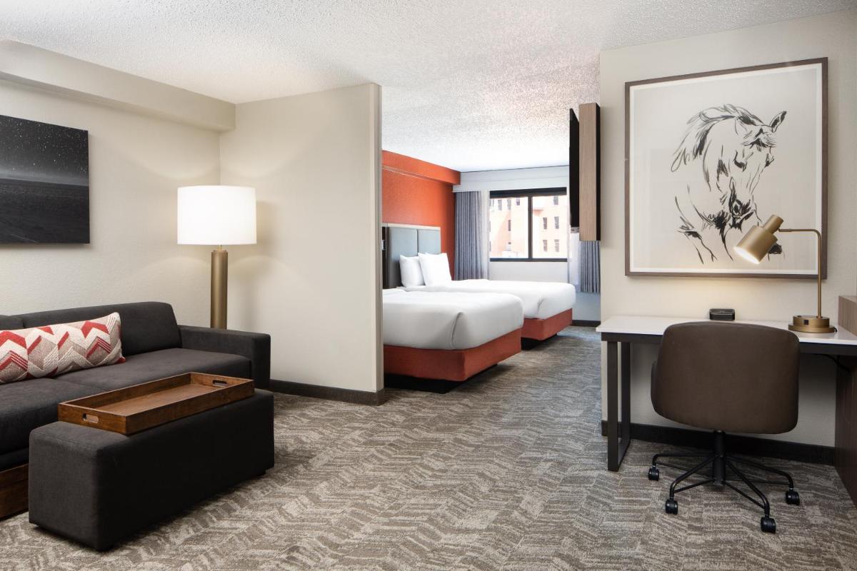 SpringHill Suites by Marriott Dallas Downtown / West End - Housity