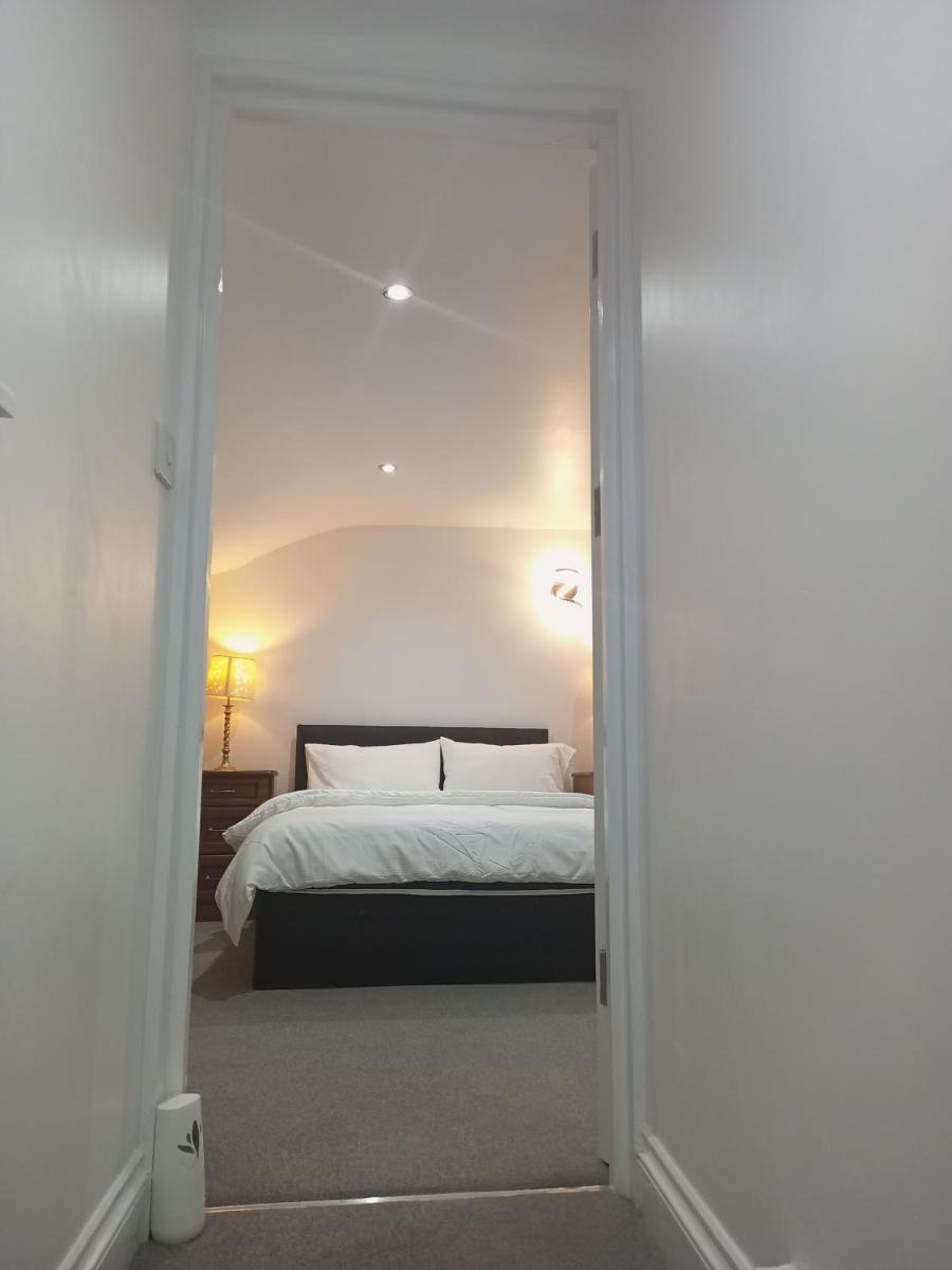 Family Lodge, Princess Lodge, Executive Lodge, Master's Lodge - Housity