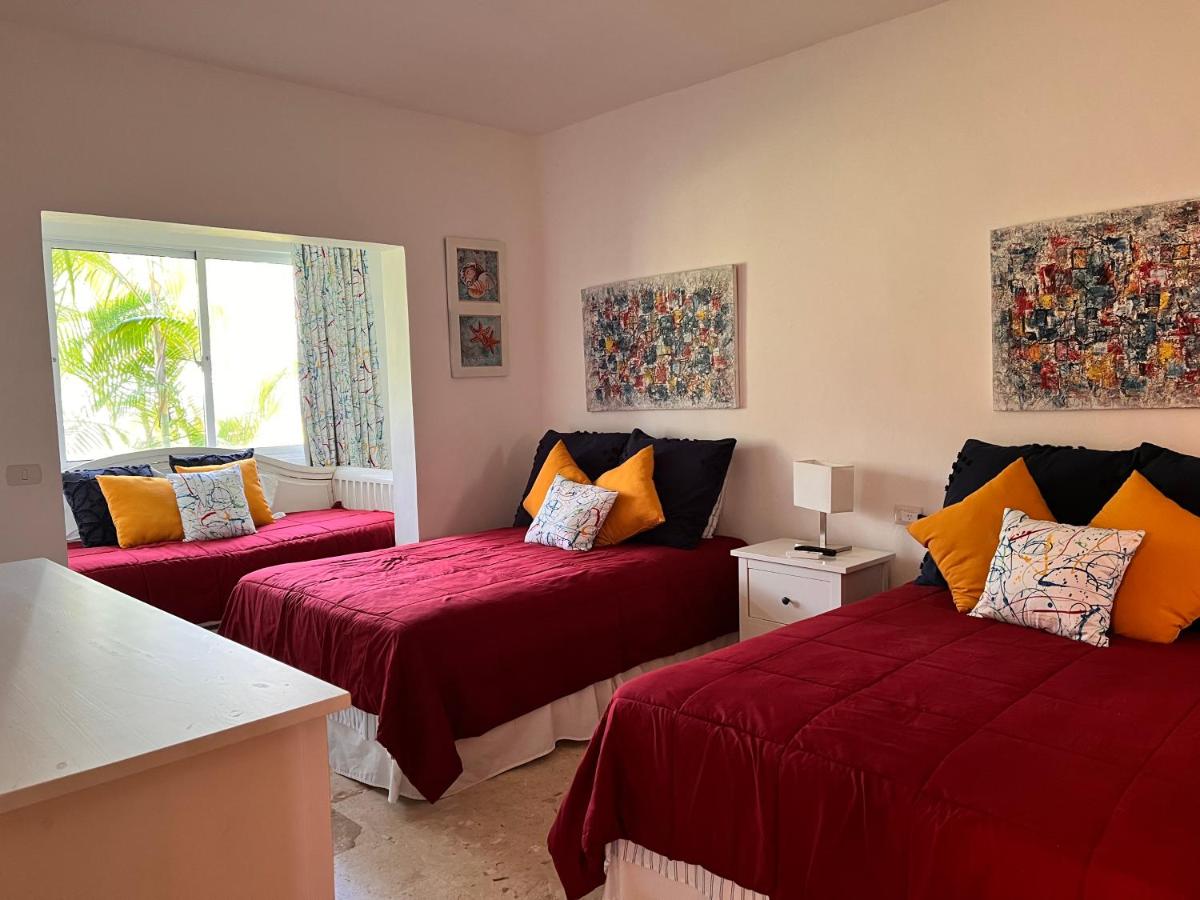 Suitetrails - Apartment on the beach with pool and restaurant