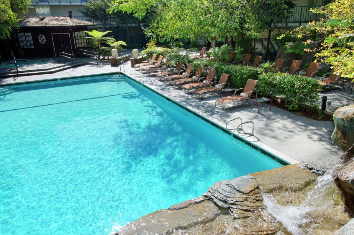 DoubleTree by Hilton Torrance - South Bay - Housity