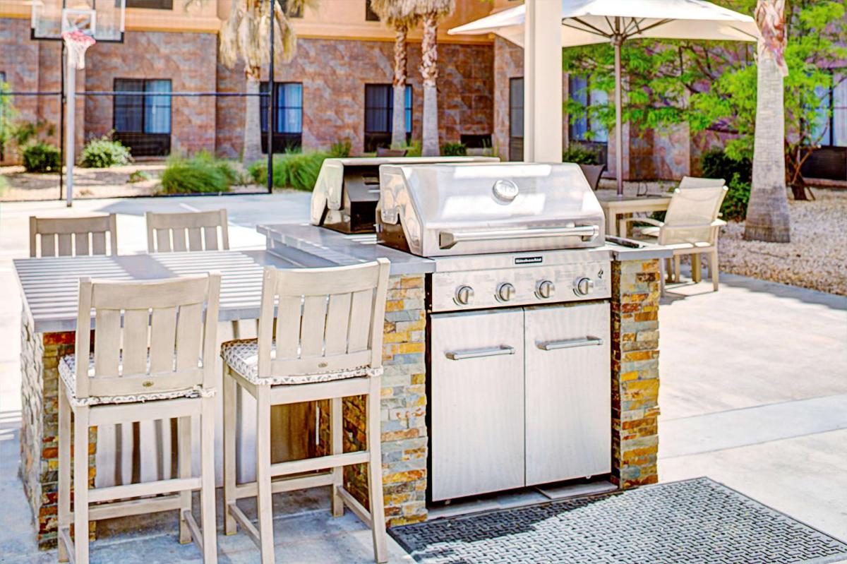 Homewood Suites Lancaster - Housity