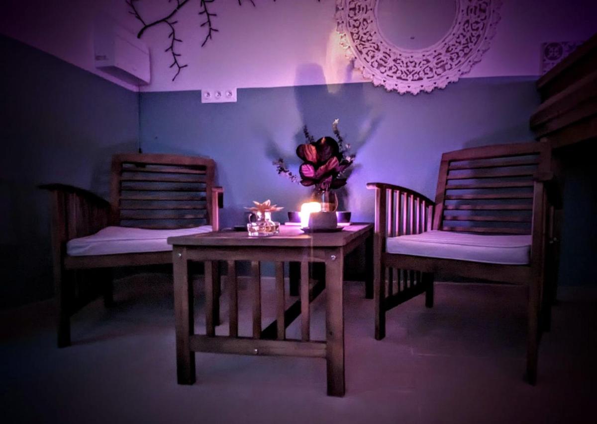 Suitetrails - Studio de charme avec piscine de relaxation