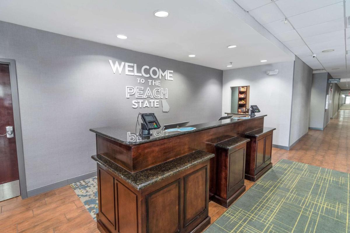 Hampton Inn Kingsland - Housity