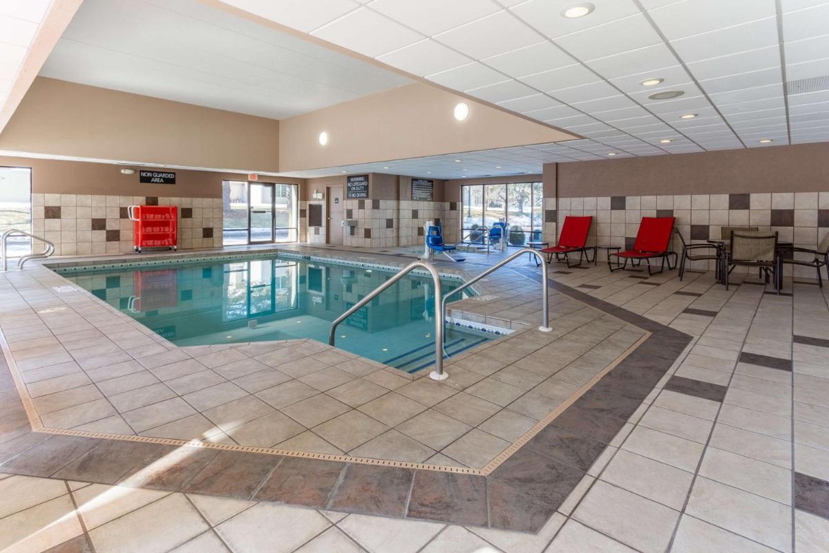 Suitetrails - Hampton Inn Madison East Towne Mall Area