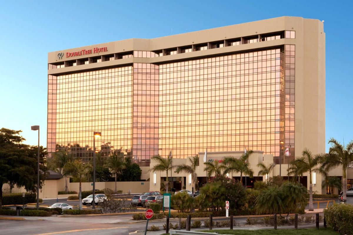 DoubleTree by Hilton Hotel Miami Airport & Convention Center - Housity