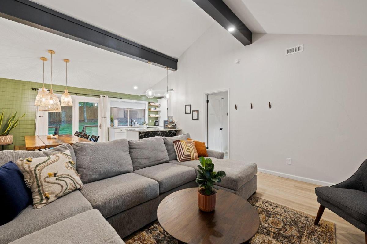 Comfy Beds - Great Reviews - Spacious - Housity
