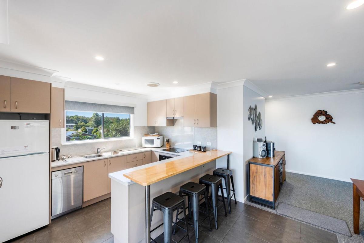 Iluka Lights - Housity
