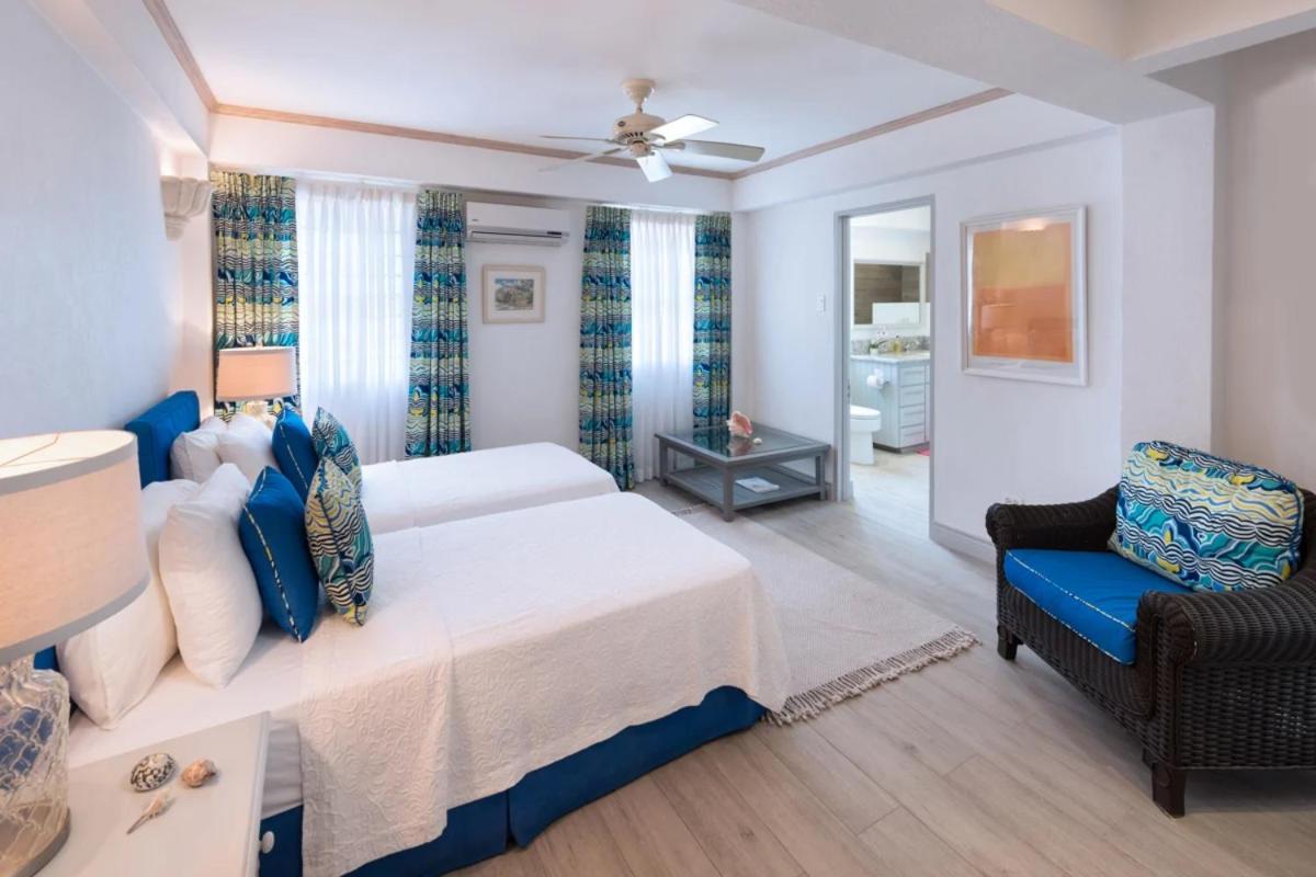 Westshore Beach House by Blue Sky Luxury - Housity
