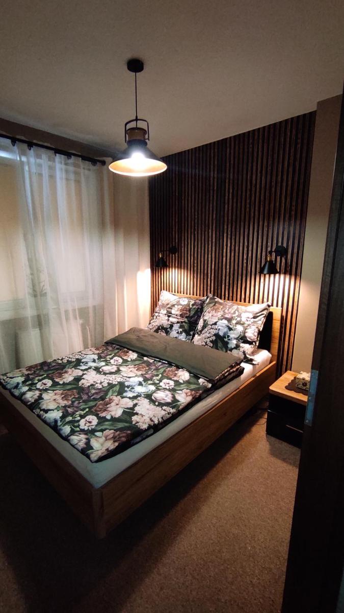 Mieszkanie blisko centrum Kalisza z garażem - Housity