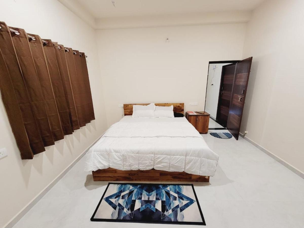 Parijat Bunglow - Housity