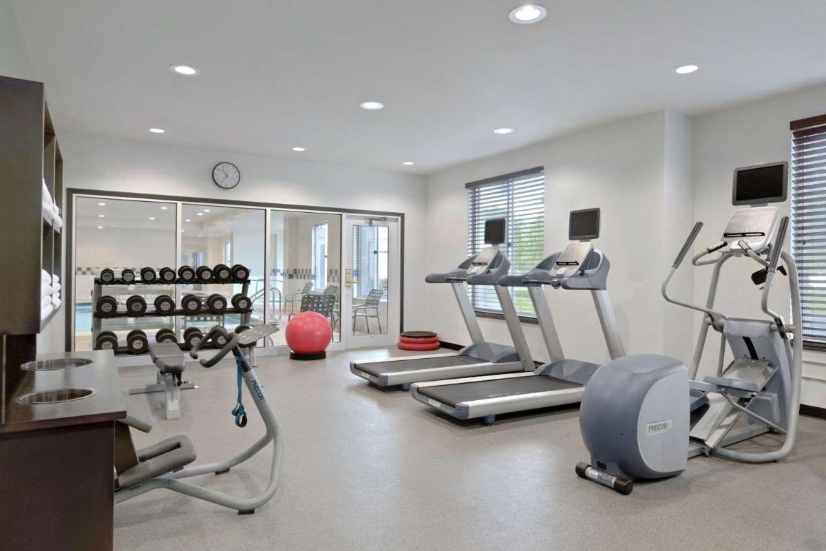 Hilton Garden Inn Springfield, MA - Housity
