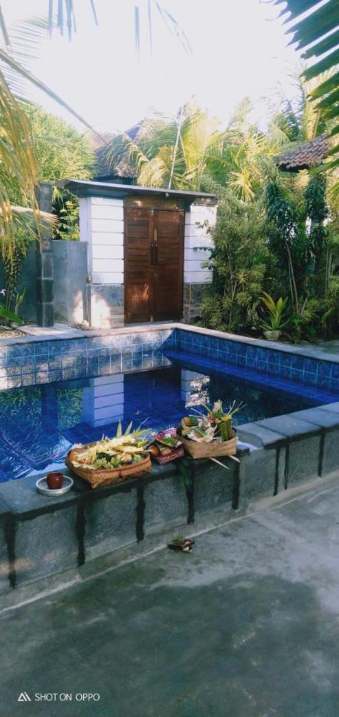 Belongs Beach Bungalow - Housity