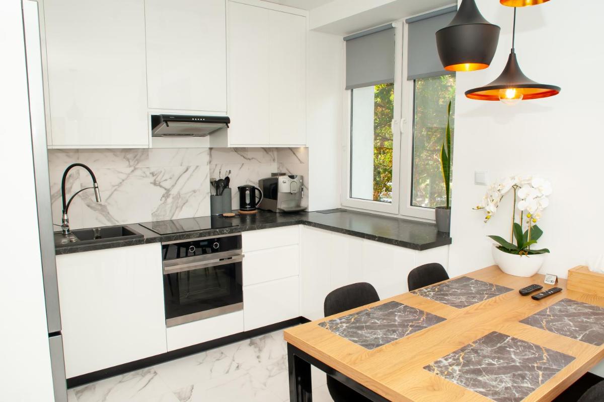 Apartament DELUX ?widnik - Housity