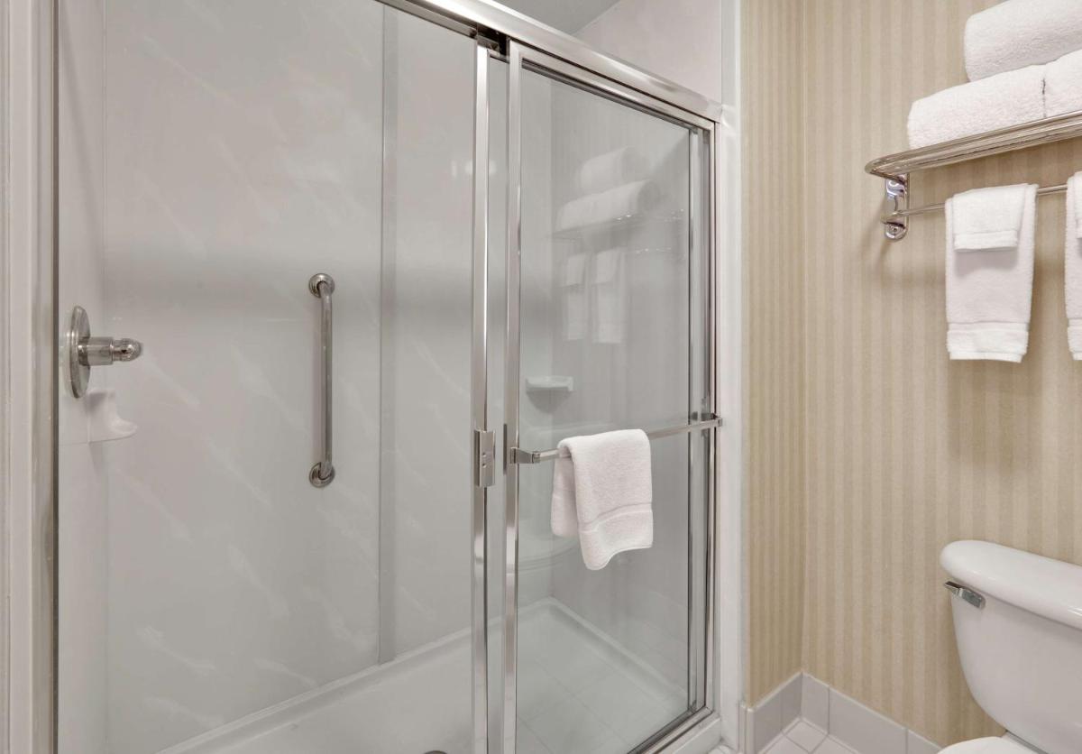 Homewood Suites by Hilton San Diego-Del Mar - Housity
