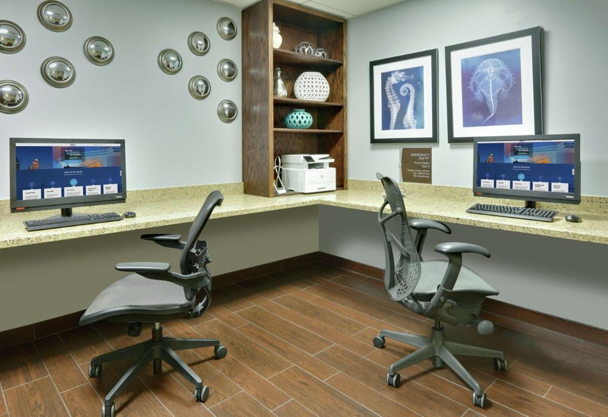 Homewood Suites by Hilton San Diego-Del Mar - Housity