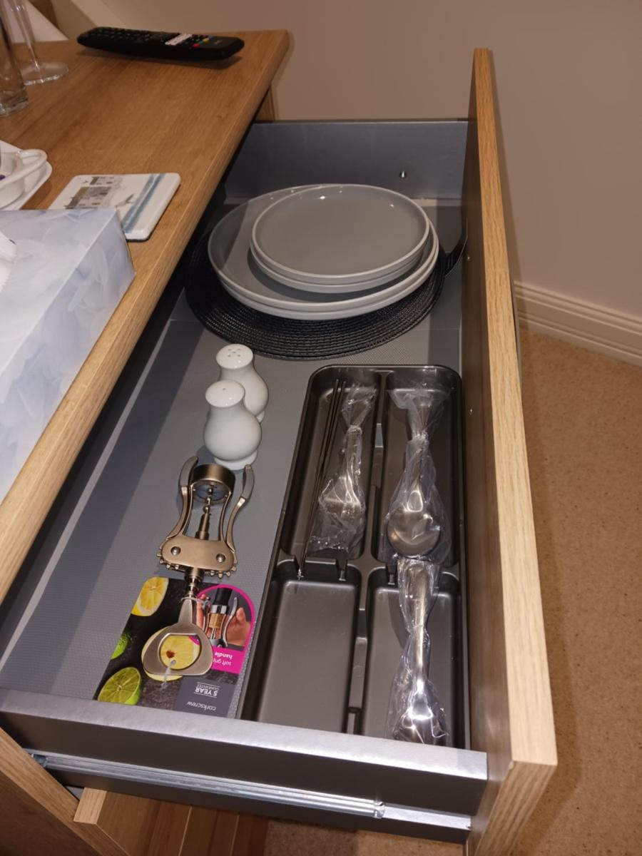 BODLONDEB CASTLE BED & BREAKFAST { CENTRAL LLANDUDNO} - Housity