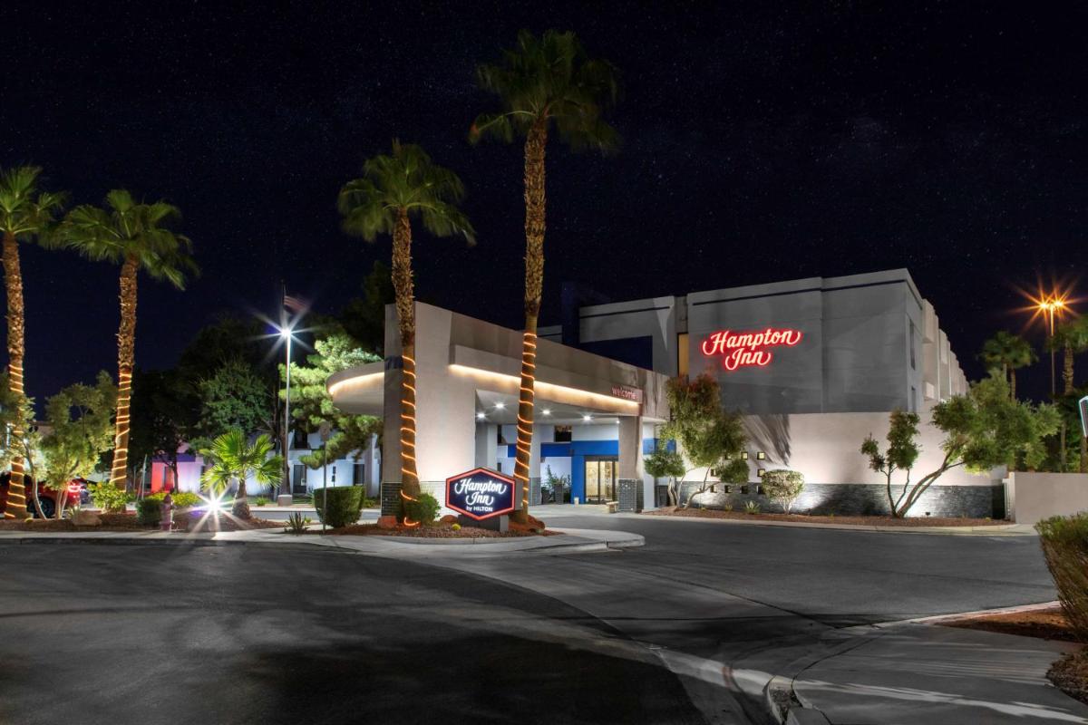 Hampton Inn Las Vegas/Summerlin - Housity