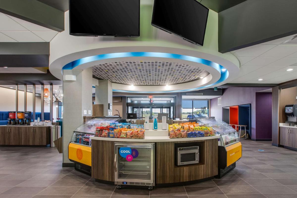 Tru By Hilton Saint Joseph - Housity