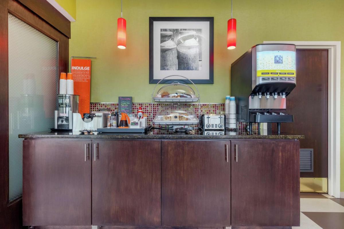 Hampton Inn Brookhaven - Housity