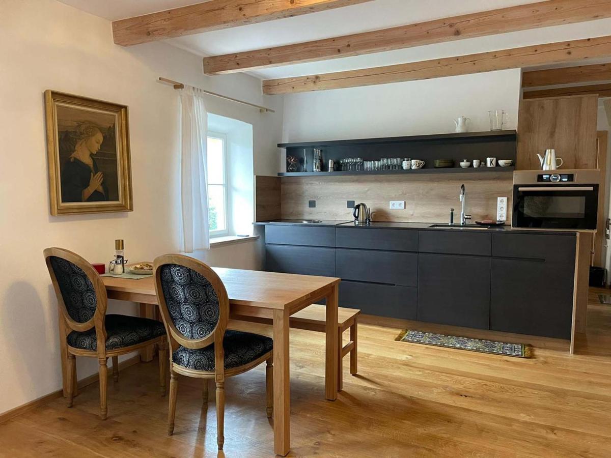 Haus Seerose - Housity