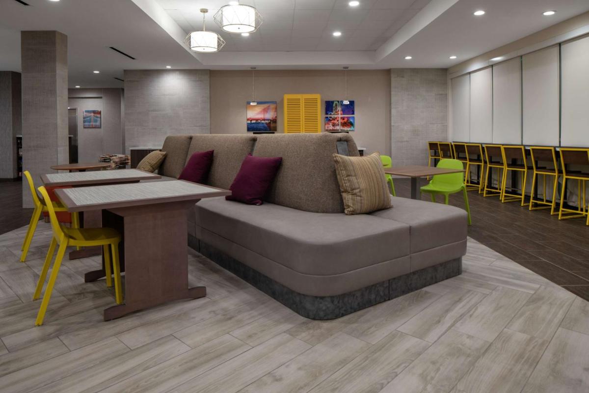 Home2 Suites By Hilton Rowlett Rockwall Marina - Housity