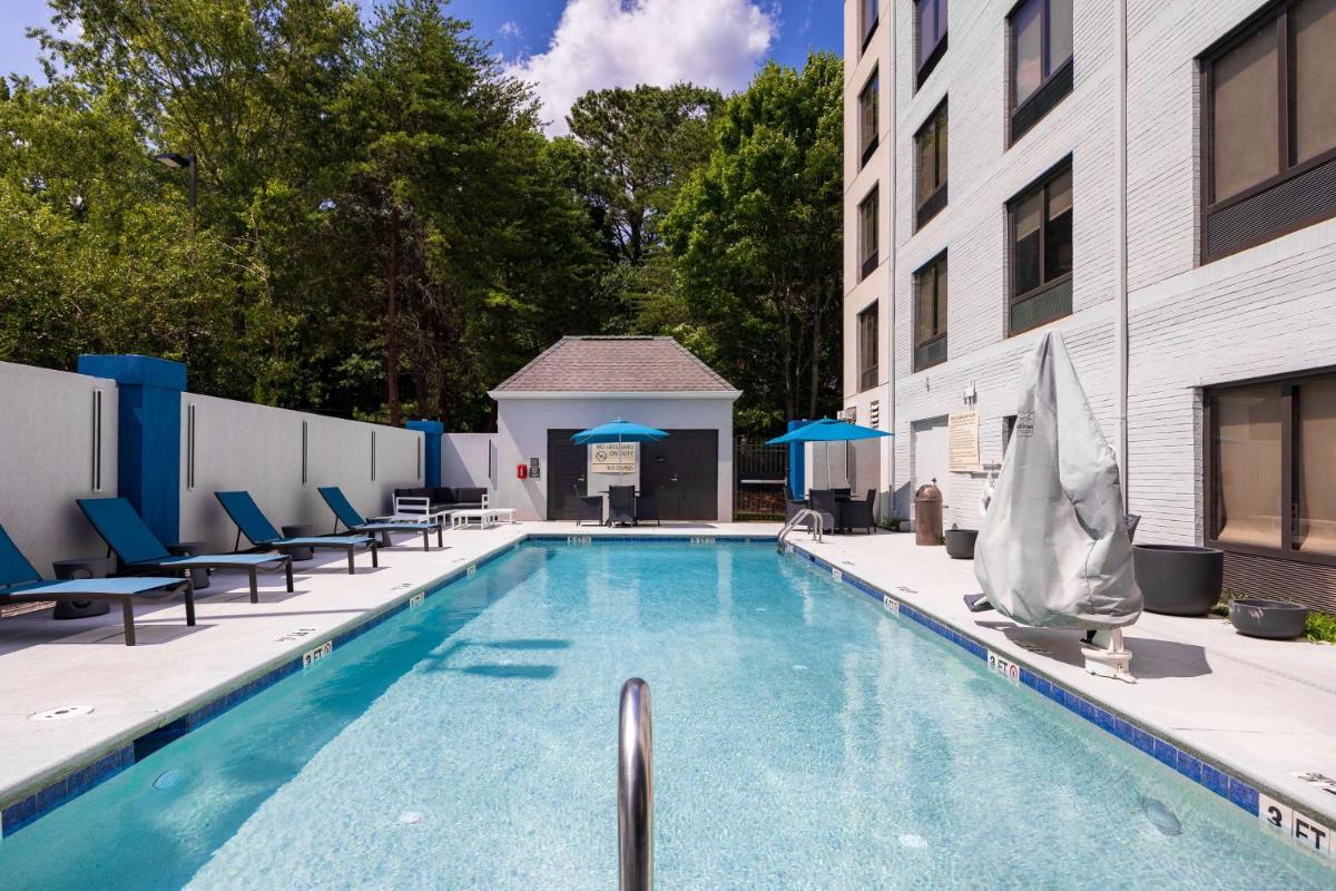 Hampton Inn & Suites Alpharetta Roswell - Housity