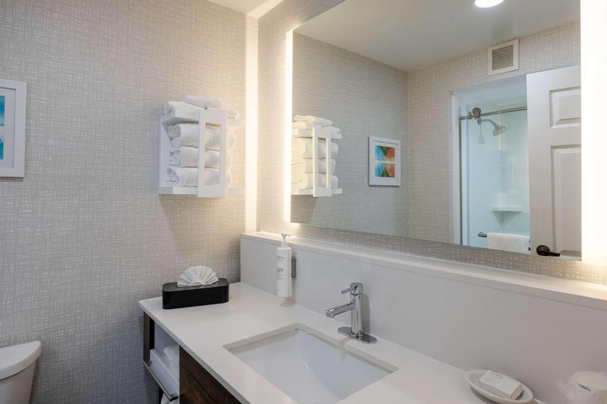 Hampton Inn & Suites Alpharetta Roswell - Housity
