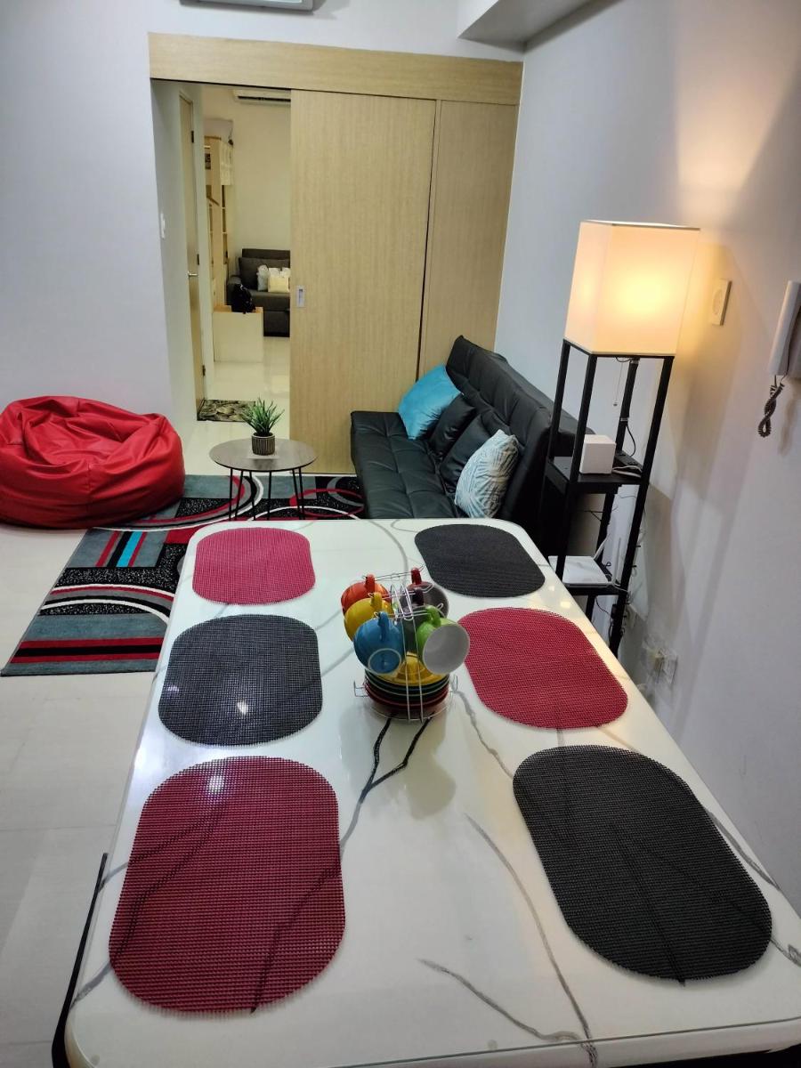 CASA UNO By Mojo's Staycation - Housity