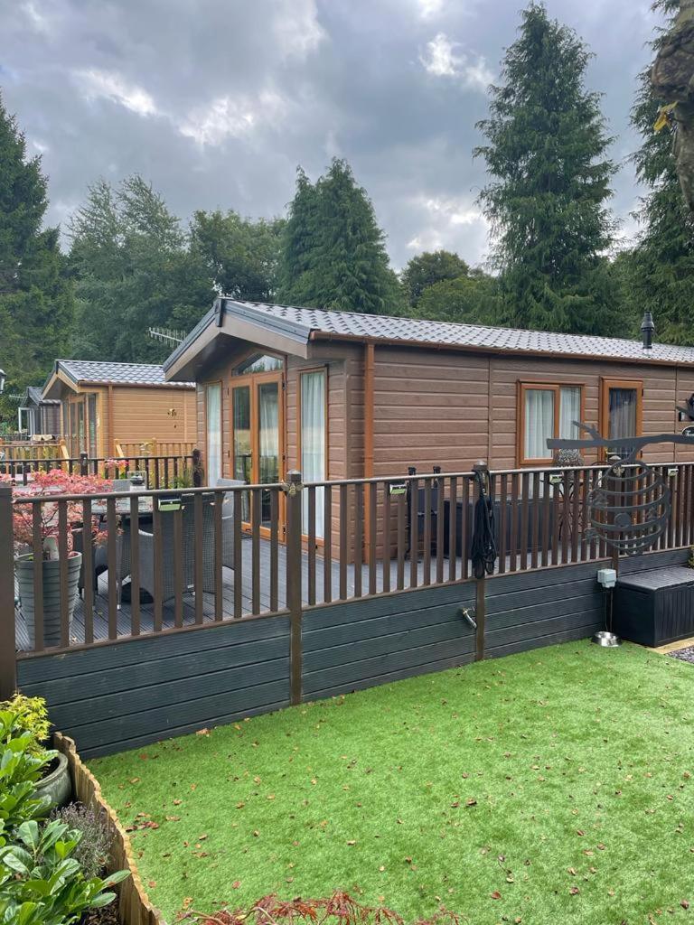 Honeycomb Lodge - Housity