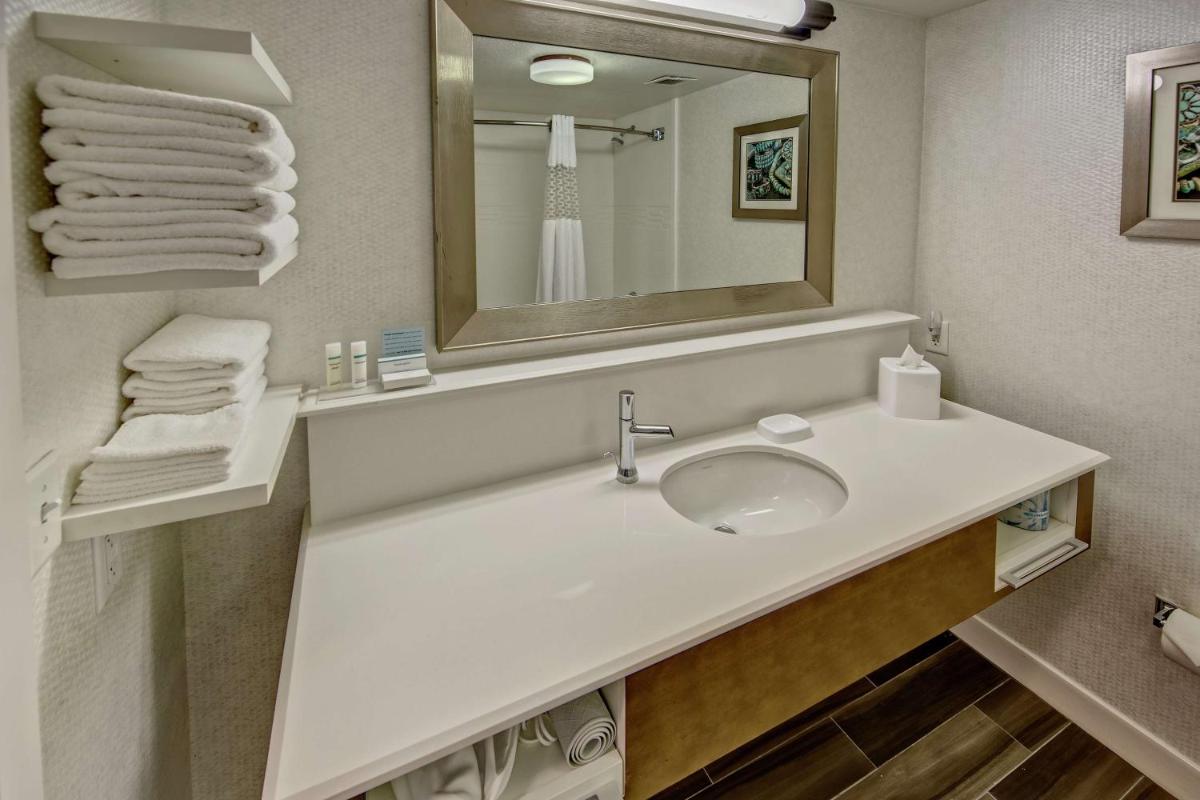 Hampton Inn Kayenta Monument Valley - Housity