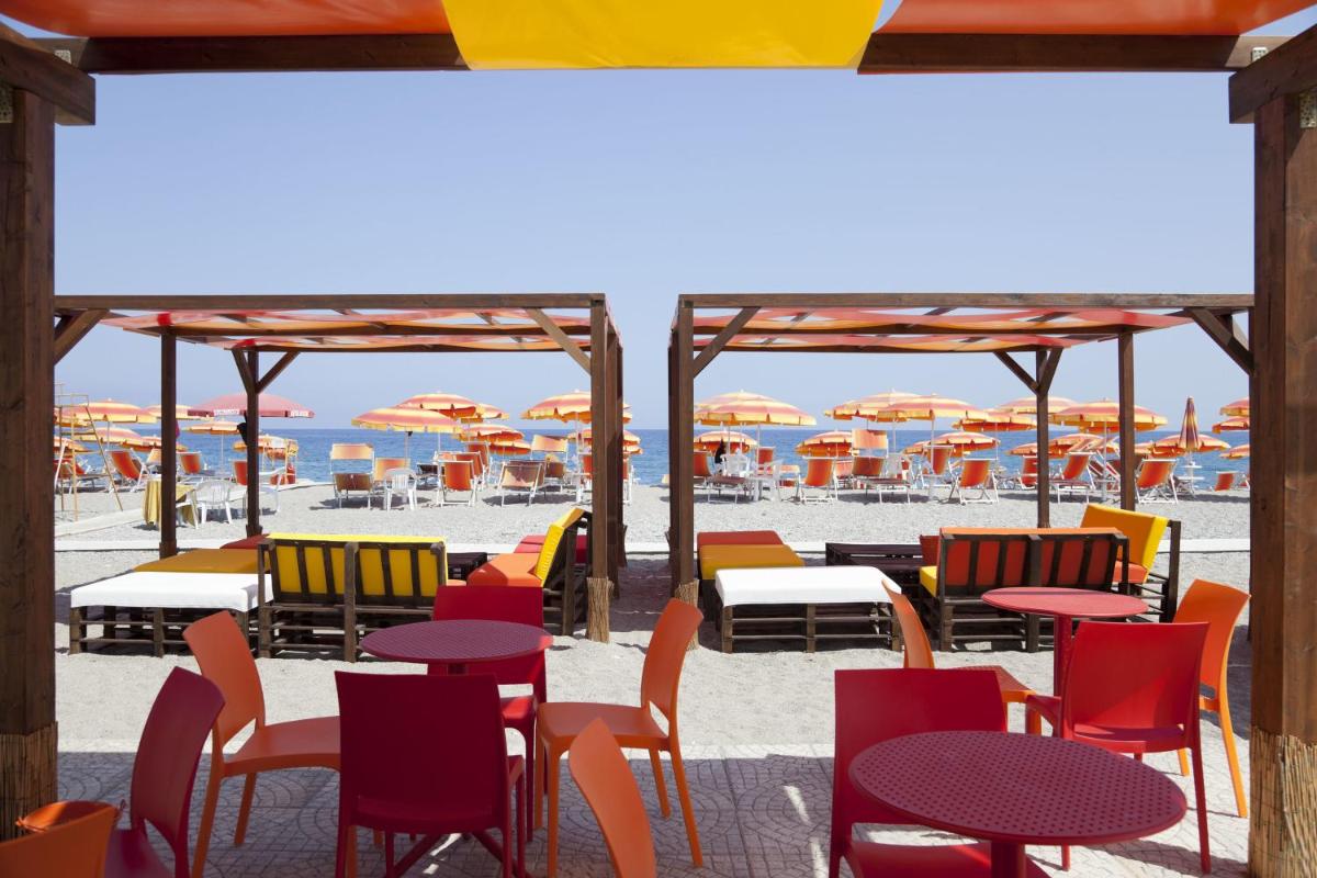 Grand Hotel President - Housity