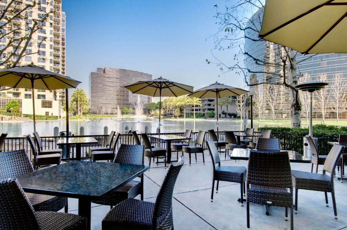 Suitetrails - DoubleTree by Hilton Orange County Airport