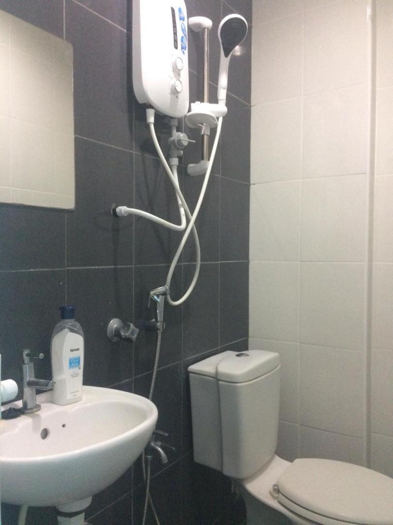 Semerah Suites Homestay - Housity