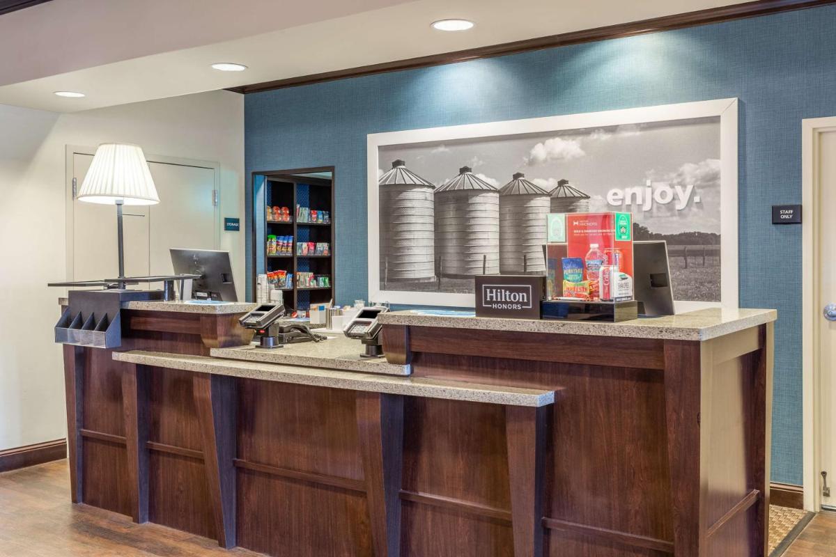 Hampton Inn Minneapolis/Shakopee - Housity