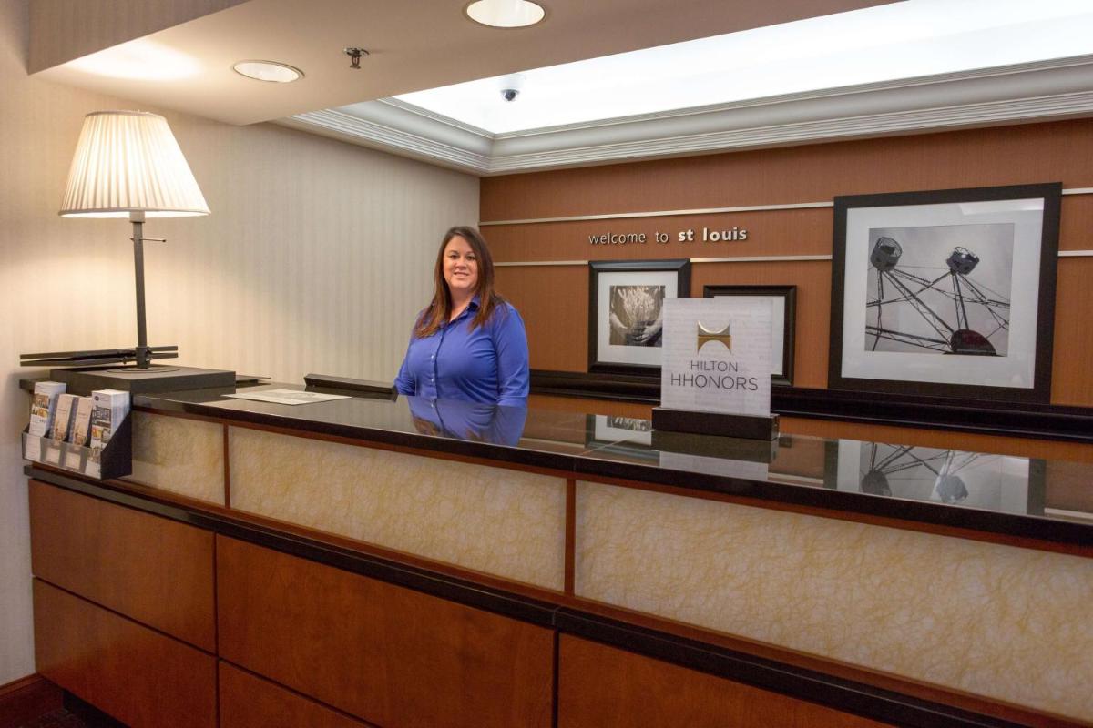 Hampton Inn St. Louis Southwest - Housity