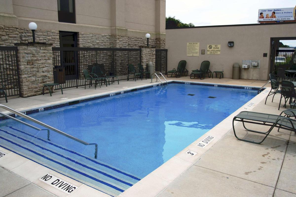 Hampton Inn St. Louis Southwest - Housity