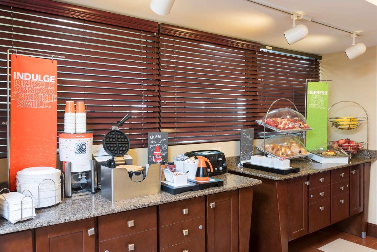 Hampton Inn Port Huron - Housity