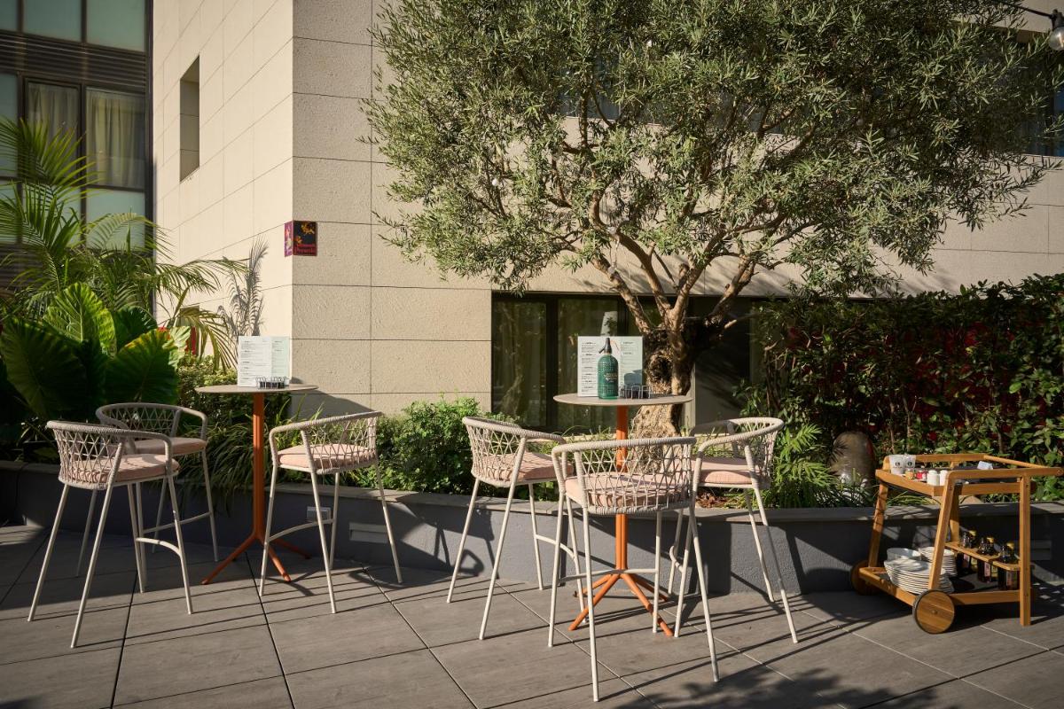 Un restaurante o sitio para comer en Catalonia Ramblas 4* Sup