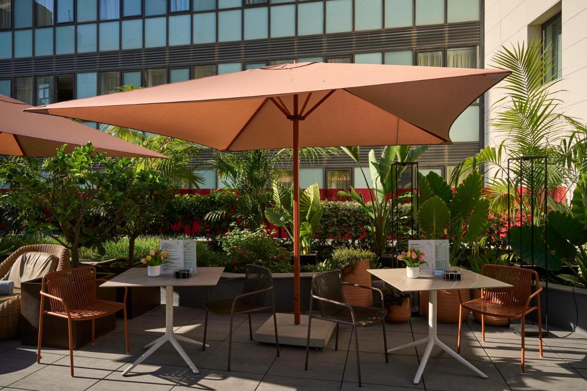 Un restaurante o sitio para comer en Catalonia Ramblas 4* Sup