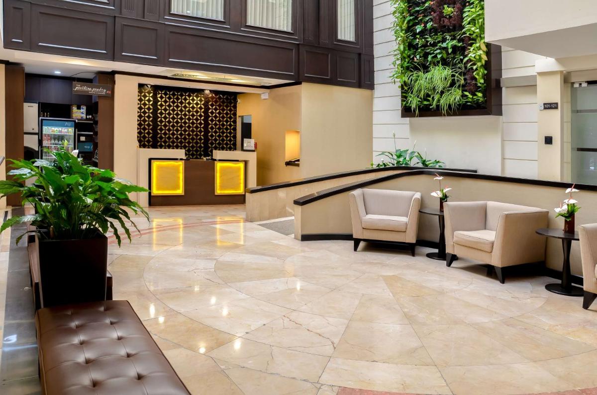 Hilton Garden Inn Guatemala City - Housity