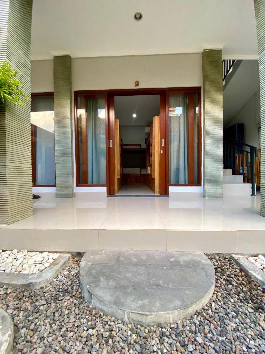 Amigos Guesthouse & Hostel - Housity