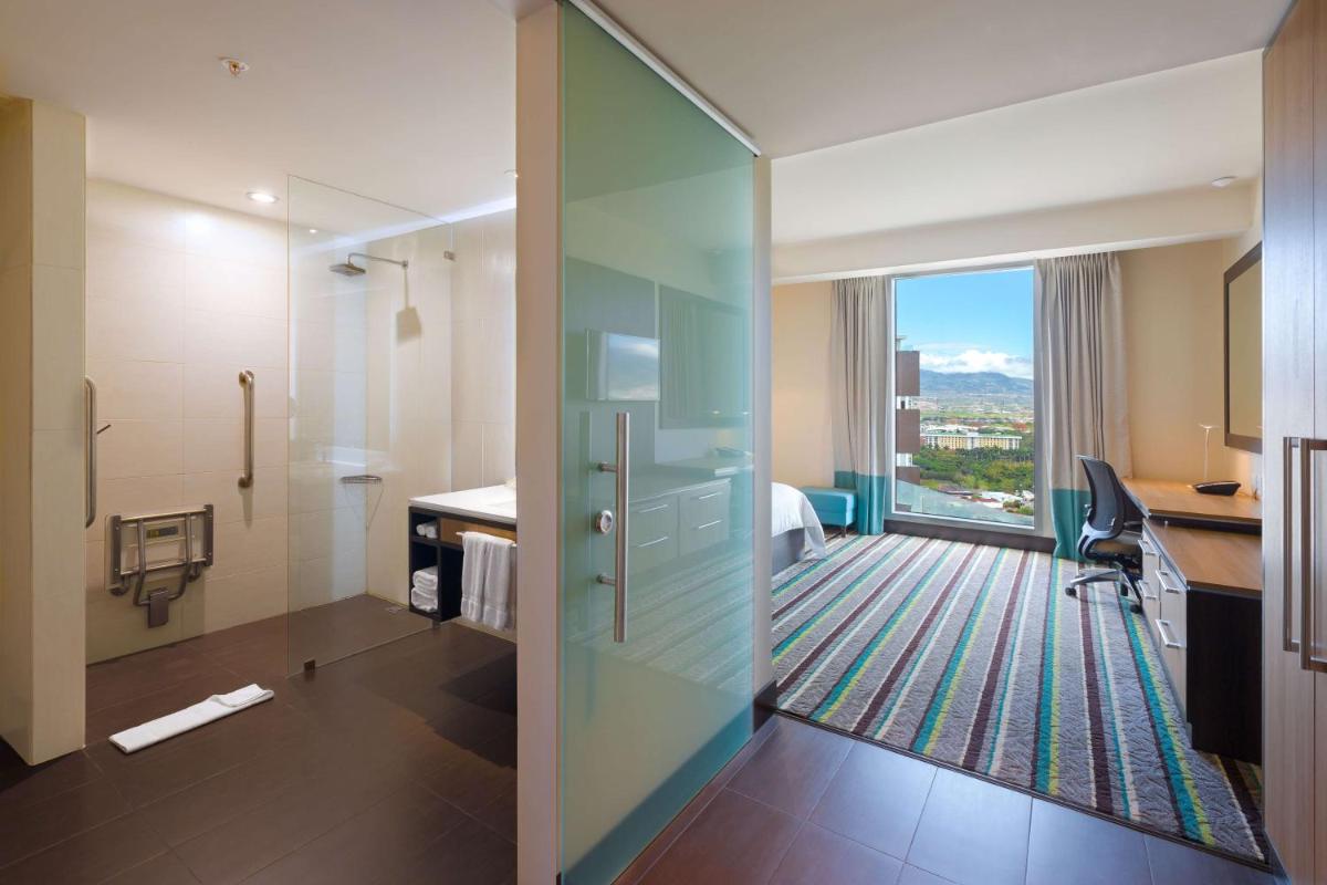 Hilton Garden Inn San Jose La Sabana, Costa Rica - Housity