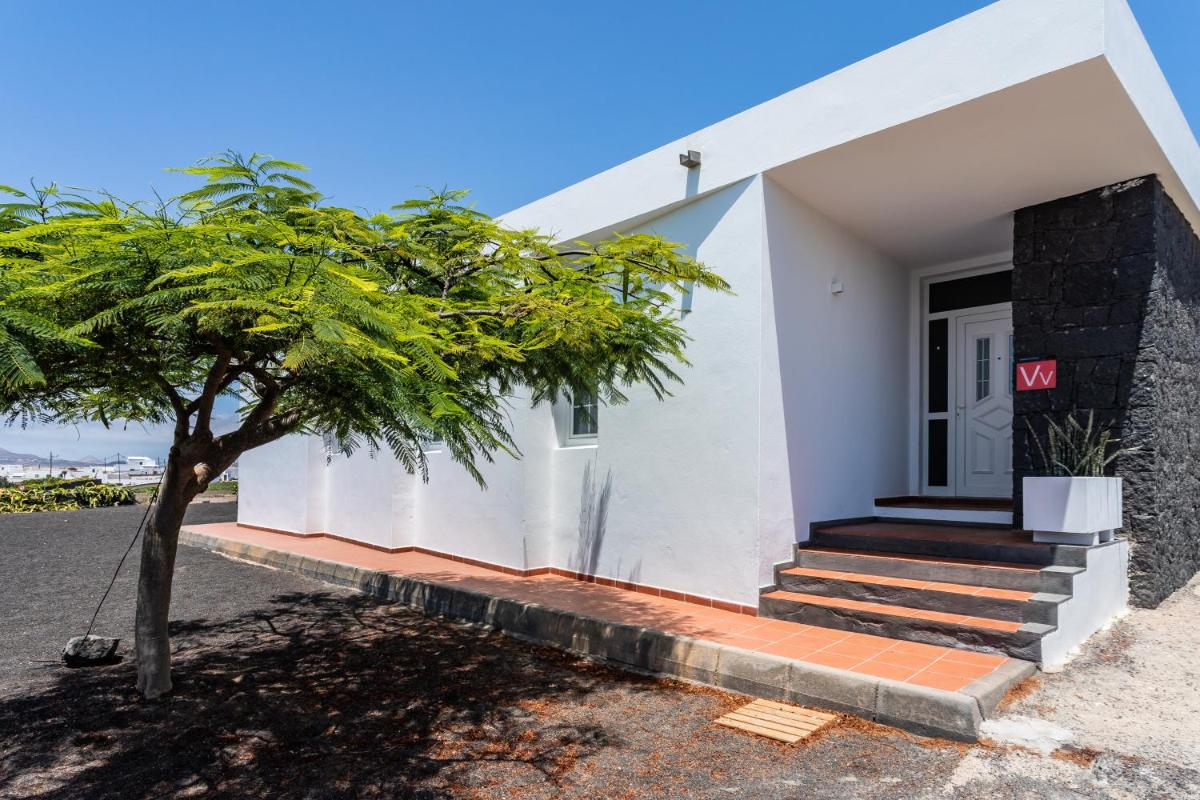 Villa Dulce Celestino Lanzarote - Housity