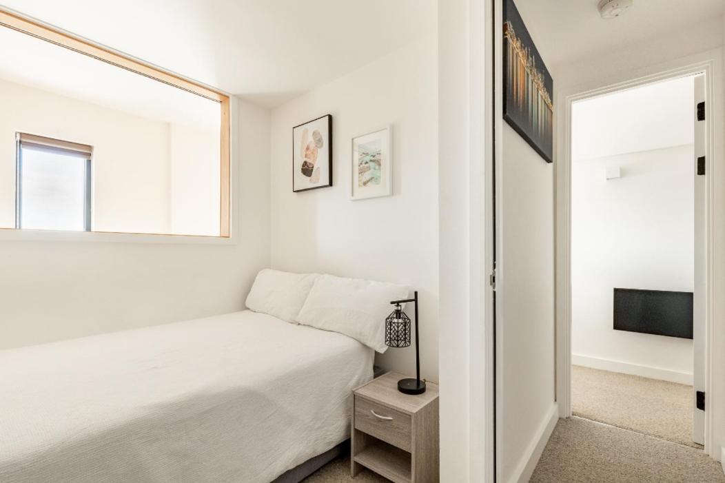 Two Bedrooms Exquisite En-Suite Apartment Deansgate - Hizvo