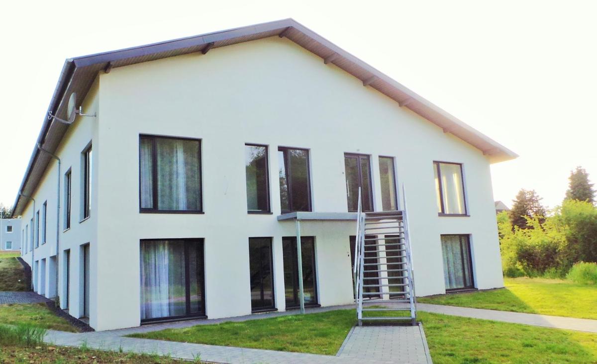 3H Apartments - Housity