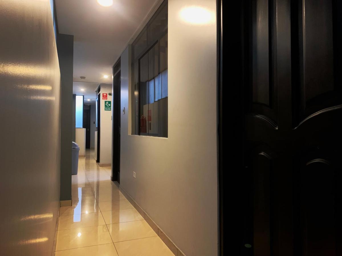 Hotel San Roberto - Housity