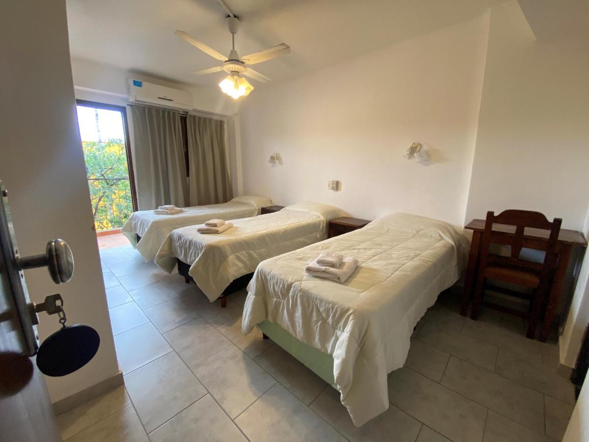 Hotel Daives - Housity