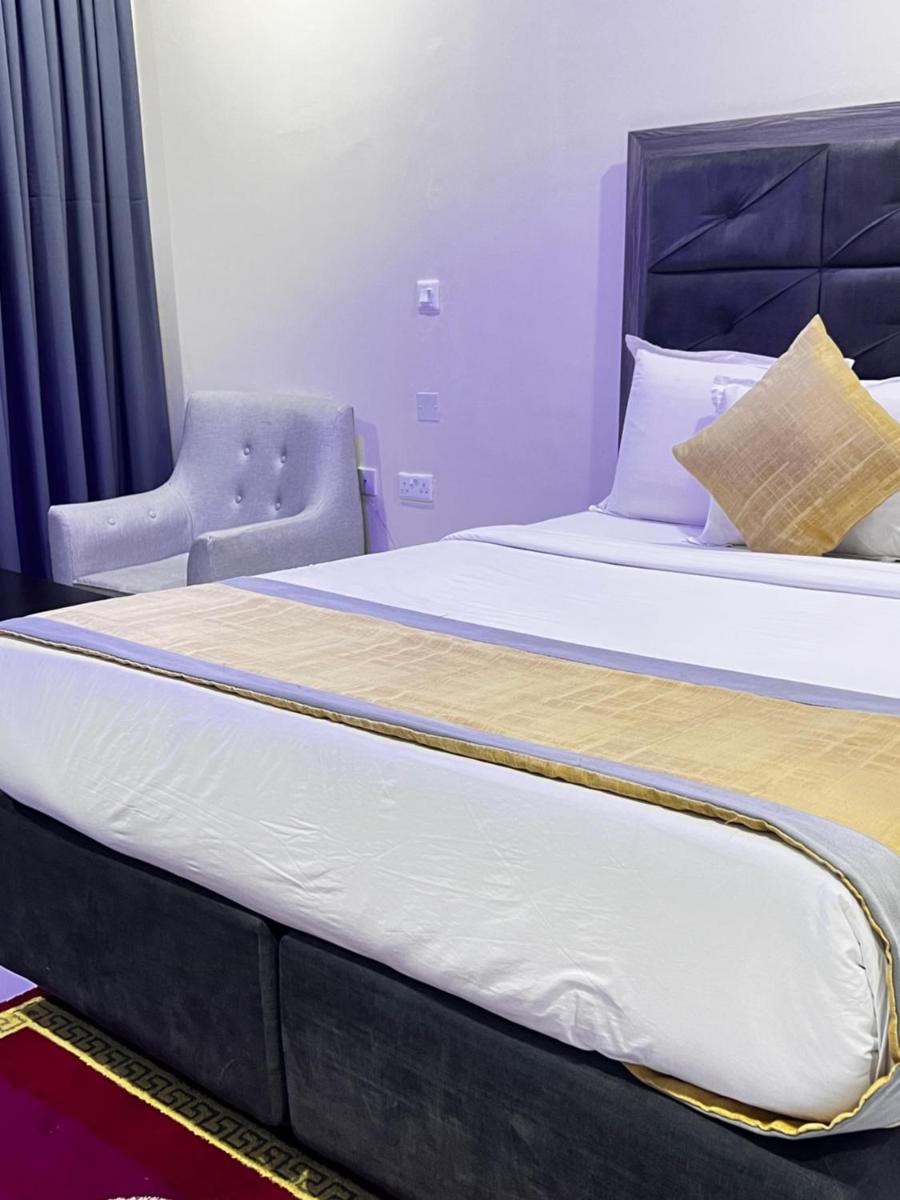 Rigg Hotel - Housity